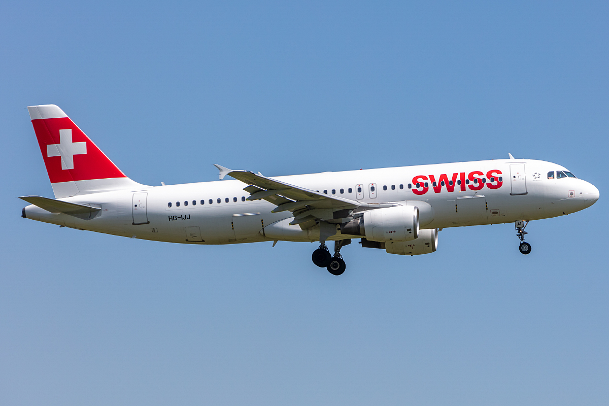 Swiss, HB-IJJ Airbus, A320-214, 28.04.2022, ZRH, Zürich, Switzerland