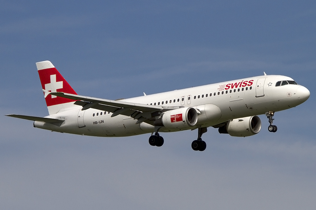 Swiss, HB-IJN, Airbus, A320-214, 22.09.2013, ZRH, Zrich, Switzerland 



