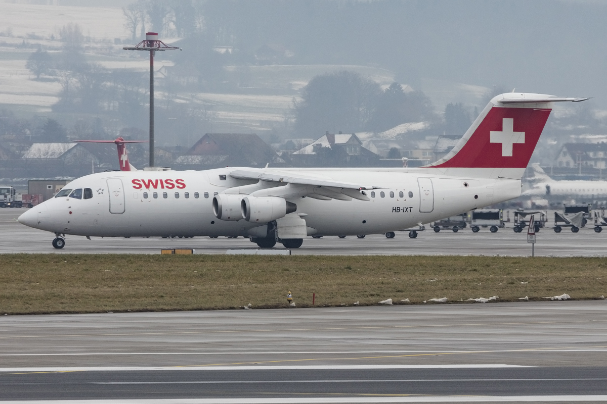Swiss, HB-IXT, BAe, ARJ-100, 23.01.2016, ZRH, Zürich, Switzerland




