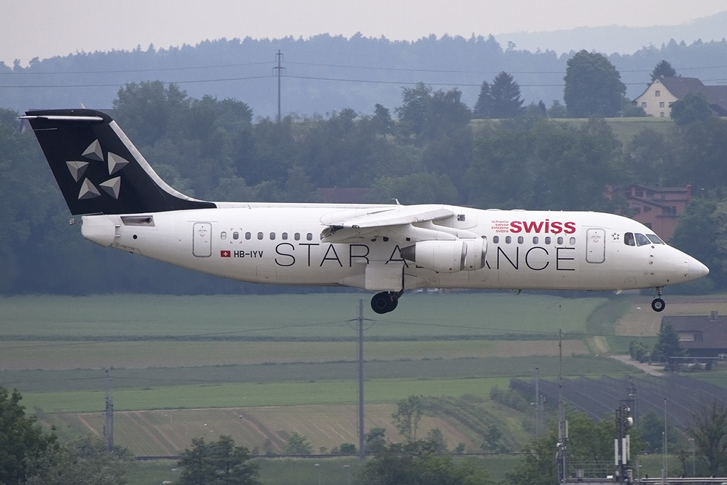 Swiss, HB-IYV, BAe, ARJ-100, 24.05.2015, ZRH, Zürich, Switzerland 





