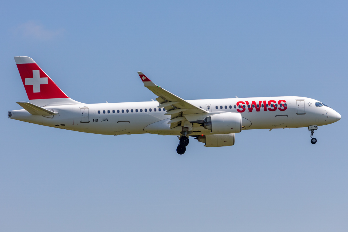 Swiss, HB-JCB, Airbus, A220-300, 28.04.2022, ZRH, Zürich, Switzerland