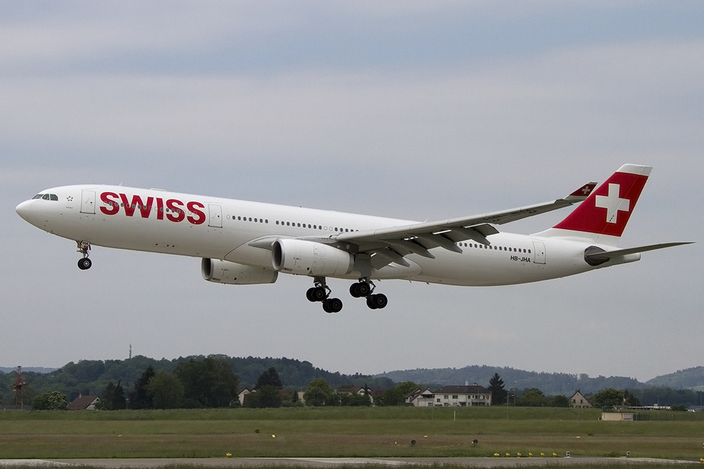 Swiss, HB-JHA, Airbus, A330-343X, 24.05.2015, ZRH, Zürich, Switzerland 



