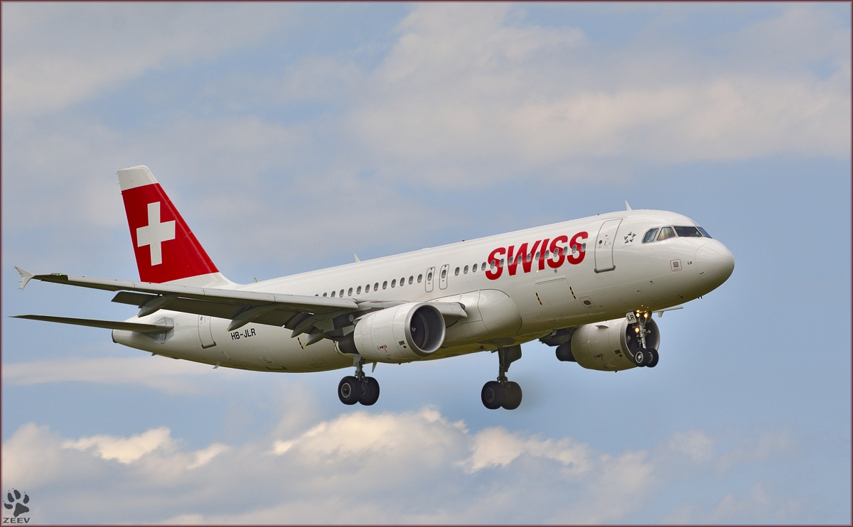 SWISS HB-LJR, Airbus A320-214 bei Trainingsflug auf Maribor Flughafen MBX. /26.6.2014