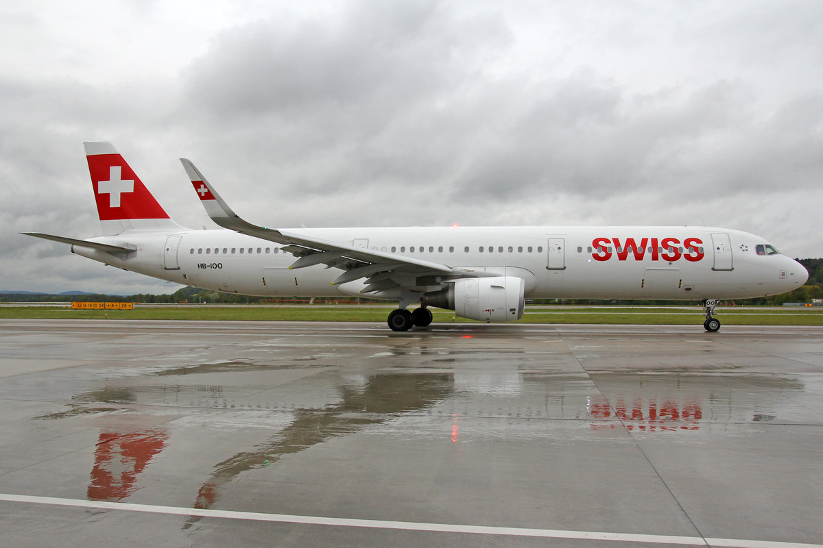 SWISS International Air Lines, HB-IOO, Airbus A321-212, 1.Mai 2017, ZRH Zürich, Switzerland.