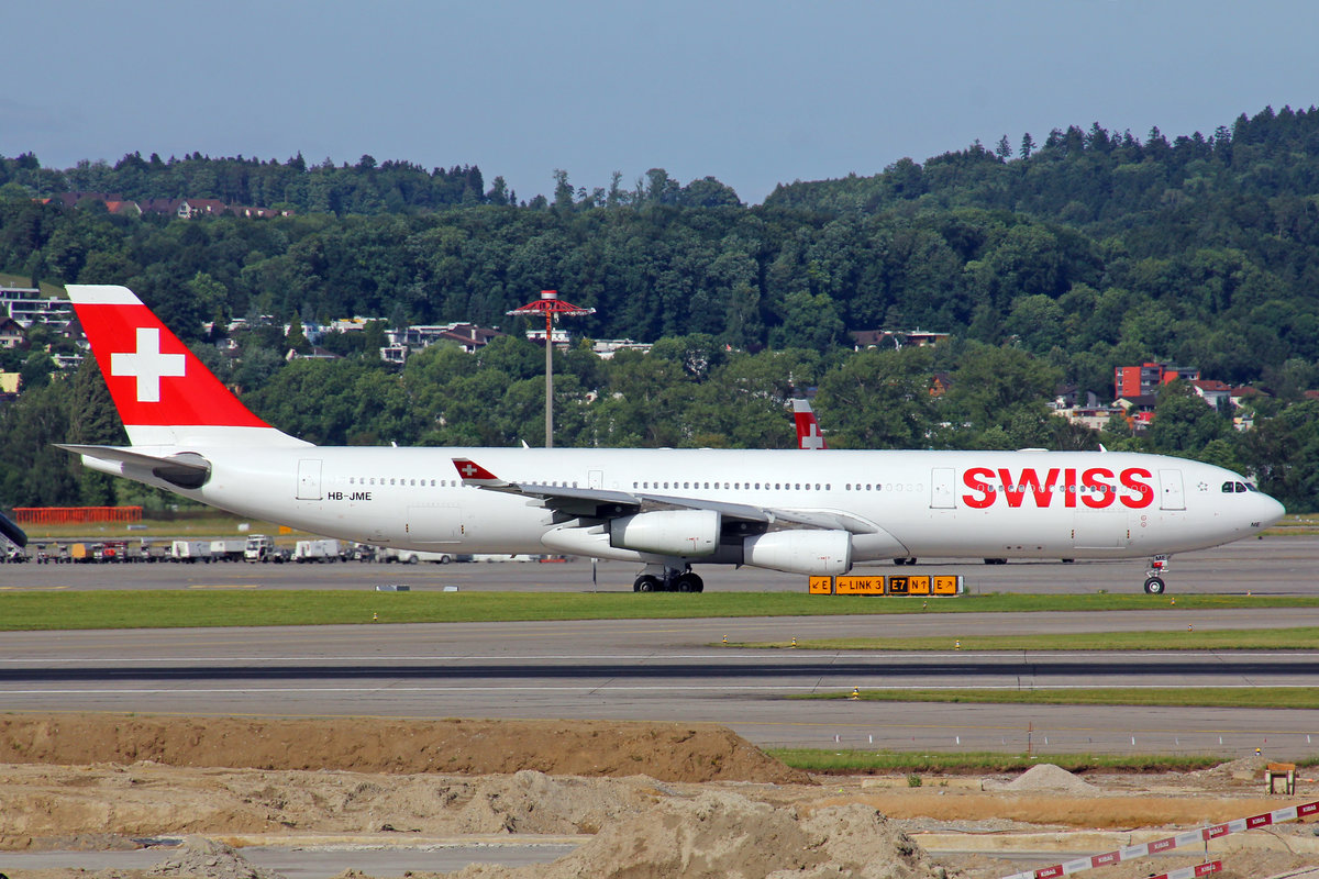 SWISS International Air Lines, HB-JME, Airbus A340-313X,  Lausanne , 16.Juni 2017, ZRH Zürich, Switzerland.