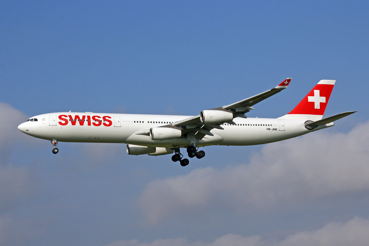 SWISS International Air Lines, HB-JME, Airbus A340-313X,  Lausanne , 21.Juli 2017, ZRH Zürich, Switzerland.