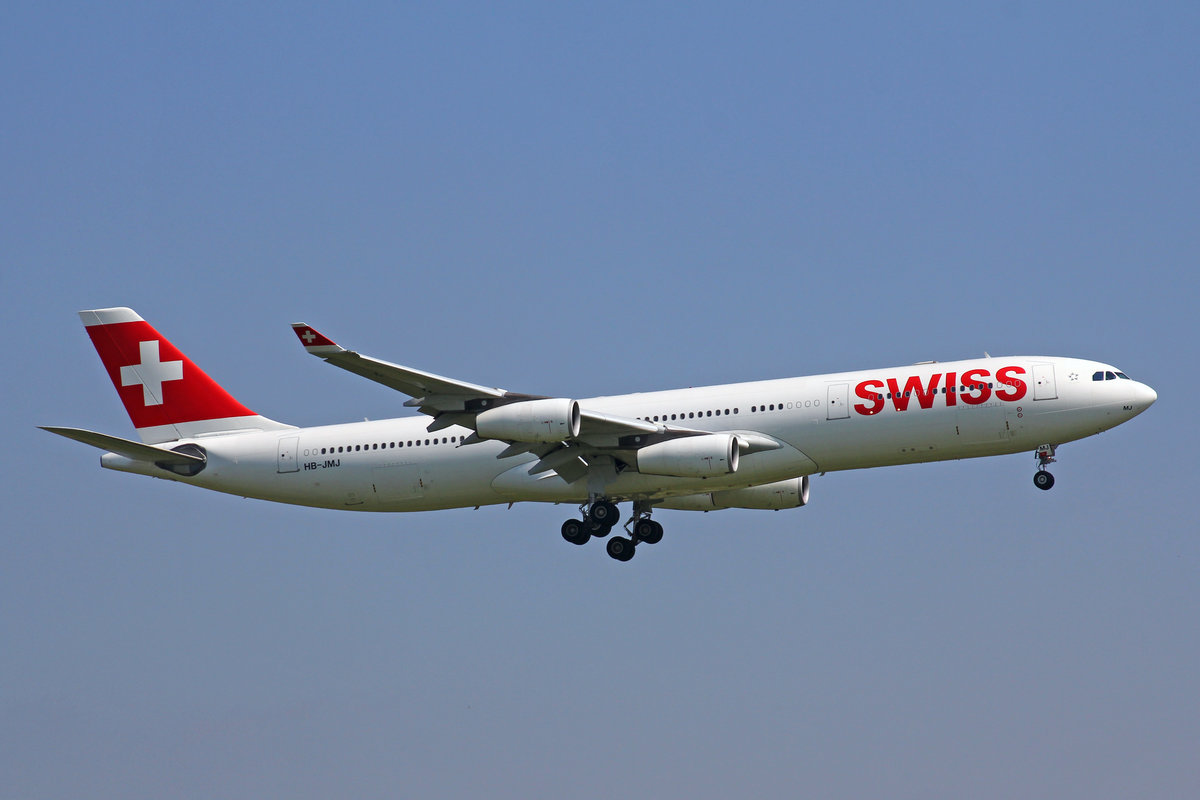 SWISS International Air Lines, HB-JMJ, Airbus A340-313X,  Zug , 31.August 2016, ZRH Zürich, Switzerland.