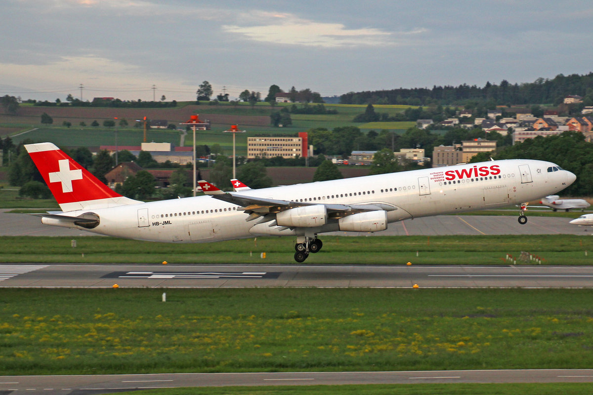 SWISS International Air Lines, HB-JML, Airbus A340-313X,  Stans , 16.Mai 2016, ZRH Zürich, Switzerland. Die HB-JML hatte am 28.Mai 2016 den letzten Flug für SWISS.
