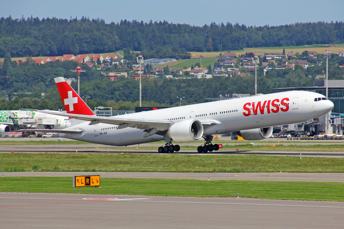 SWISS International Air Lines, HB-JNG, Boeing777-3DEER, msn: 62752/1471, 18.August 2019, ZRH Zürich, Switzerland.
