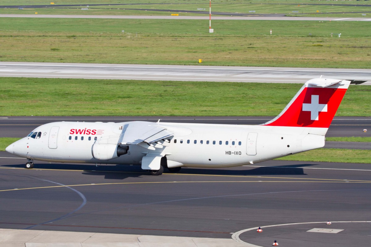 Swiss (LX-SWR), HB-IXO  Ottoberg  (neuer Taufname), BAe/Avro, 146-300/RJ-100, 22.08.2015, DUS-EDDL, Düsseldorf, Germany 