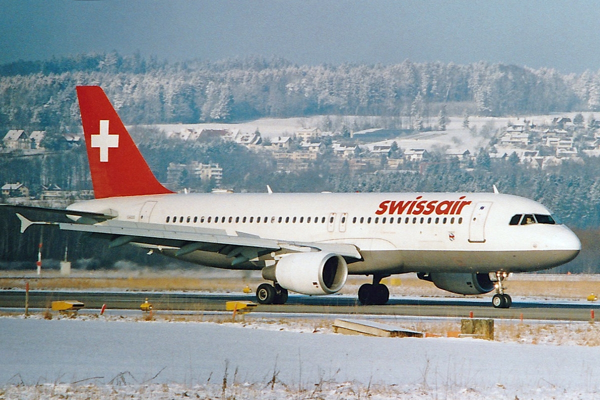 SWISSAIR, HB-IJL, Airbus A320-214, msn: 603,  Bassersdorf , Januar 2000, ZRH Zürich, Switzerland. Scan aus der Mottenkiste.