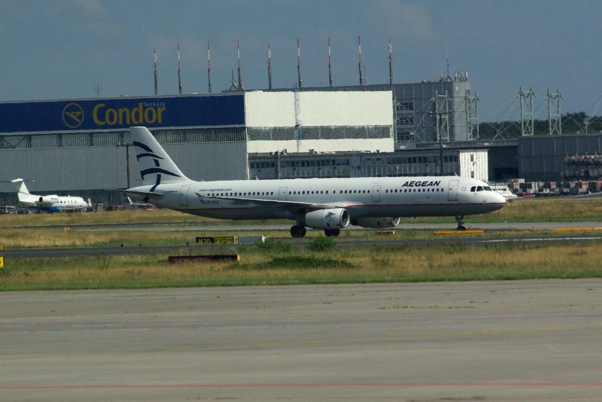 SX-DVZ Aegean Airlines Airbus A321-231  zumStart in Frankfurt am 16.07.2014