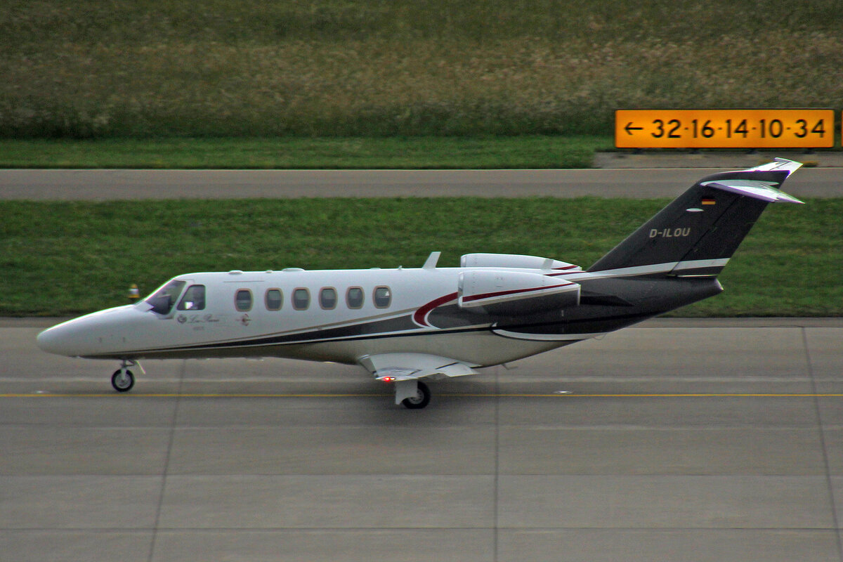 Sylt Air GmbH, D-ILOU, Cessna 525A Citation CJ2+, msn: 525A-0512, 23.Mai 2022, ZRH Zürich, Switzerland.