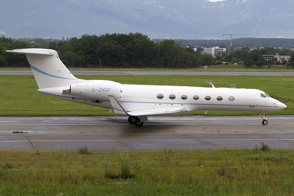 TAG, G-ZNSF, Gulfstream, G-550, 10.08.2014, GVA, Geneve, Switzerland 



