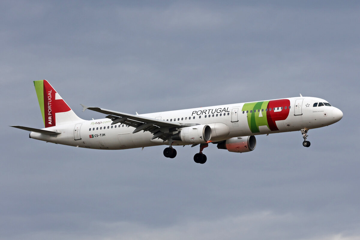TAP Portugal, CS-TJH, Airbus A321-212, msn: 2270,  Manoel De Oliveira , 28.Dezember 2023, ZRH Zürich, Switzerland.