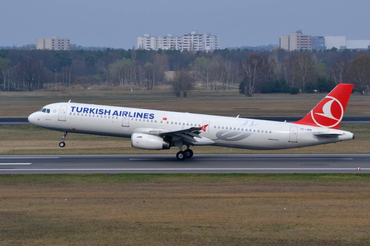 TC-JRN Turkish Airlines Airbus A321-231  24.03.2014 Start in Tegel