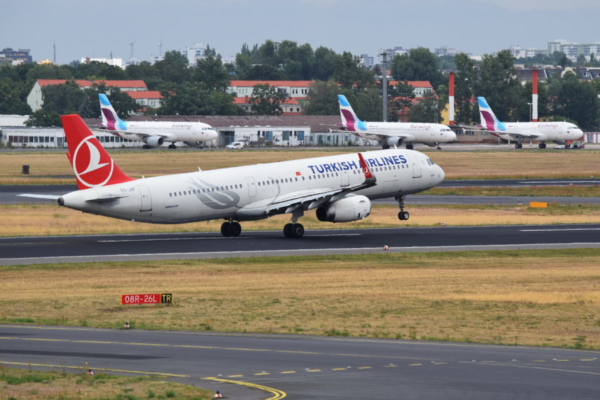 TC-JSF Turkish Airlines Airbus A321-231(WL)  , TXL , 10.07.2018