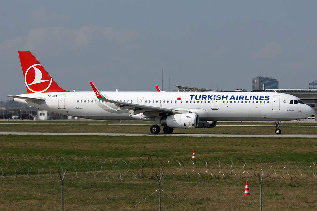 TC-JTA Airbus A321-231 31.03.2019