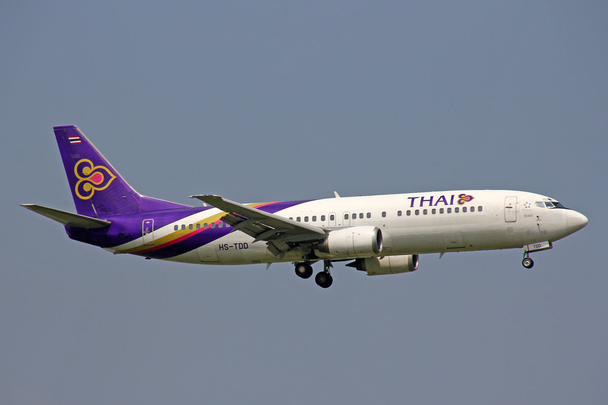 Thai Airways, HS-TDD, Boeing 737-4D7, 09.August 2016, BKK Bangkok Suvarnabhumi, Thailand.