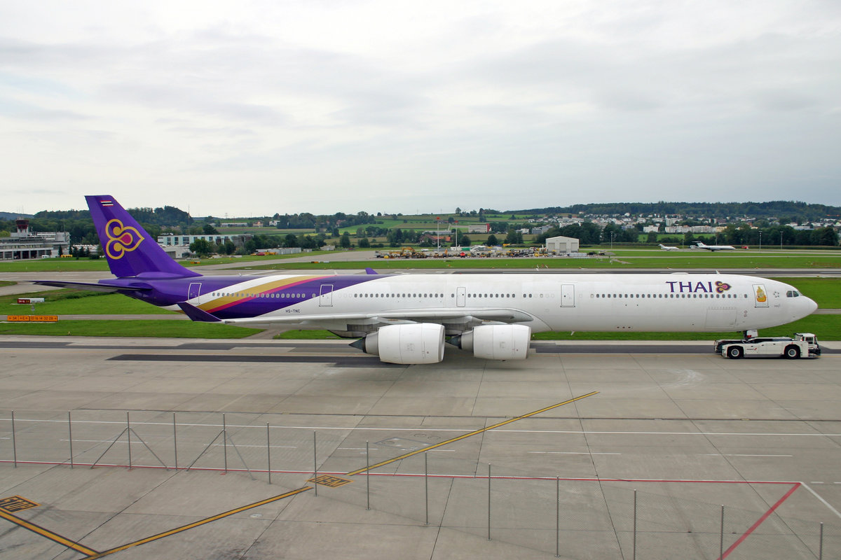 Thai Airways, HS-TNC, Airbus A340-642, msn: 689,  Chon Buri , 06.September 2008, ZRH Zürich, Switzerland.
