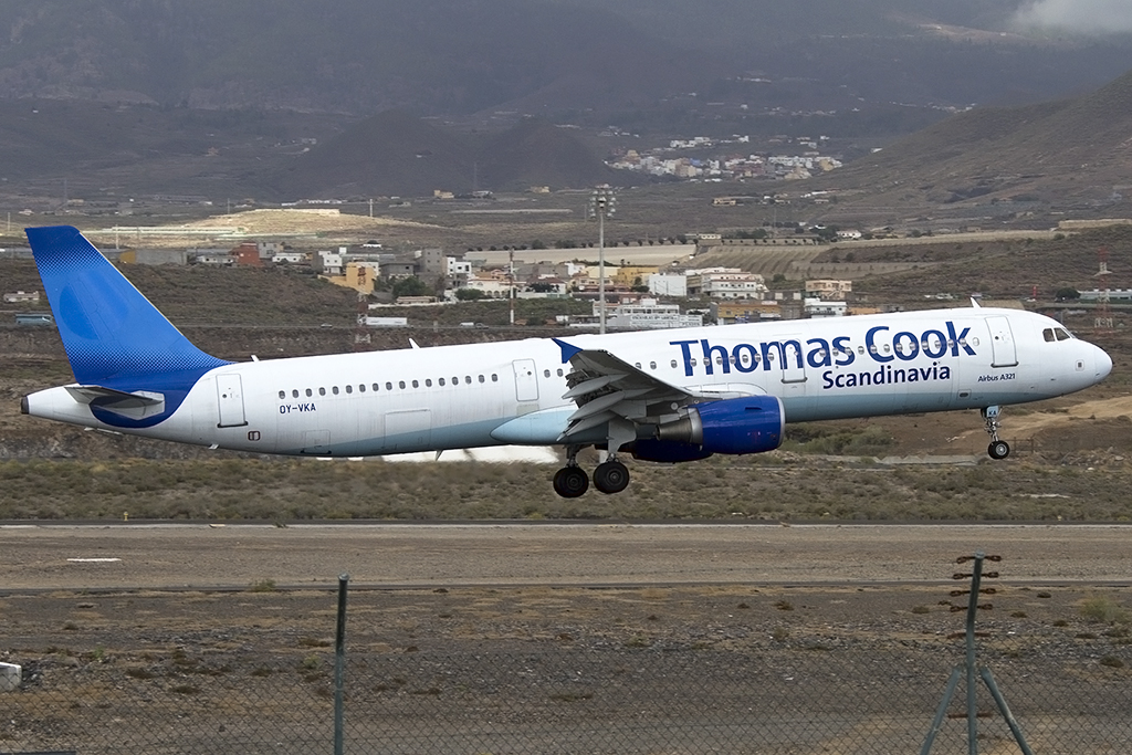 Thomas Cook Scandinavia, OY-VKA, Airbus, A321-211, 21.11.2013, TFS, Teneriffa-Süd, Spain





