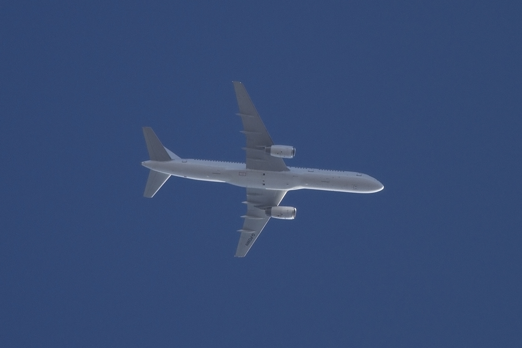 Titan Airways, G-POWH, Boeing, B757-256, 02.03.2014, GVA, Geneve, Switzerland 




