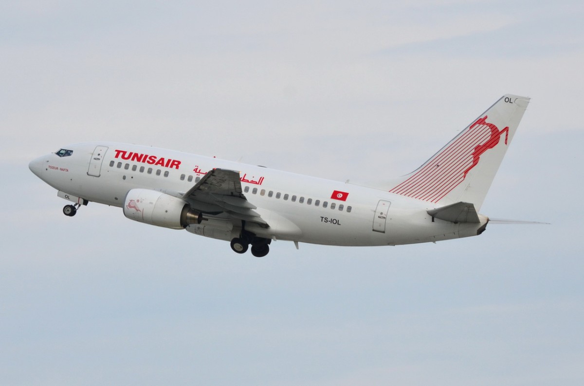 TS-IOL Tunisair Boeing 737-6H3   gestartet am 12.09.2015 in München