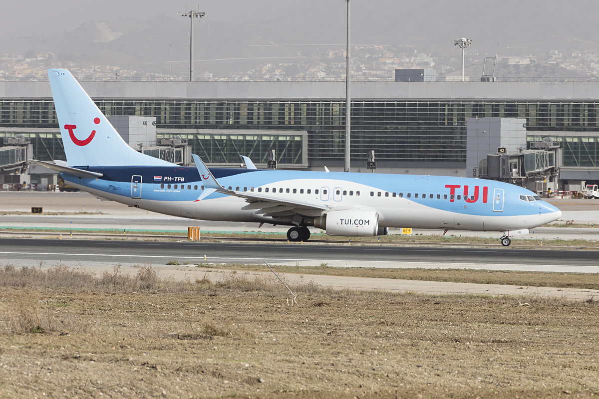 TUI Airlines, PH-TFB, Boeing, B737-8K5, 27.10.2016, AGP, Malaga, Spain 


