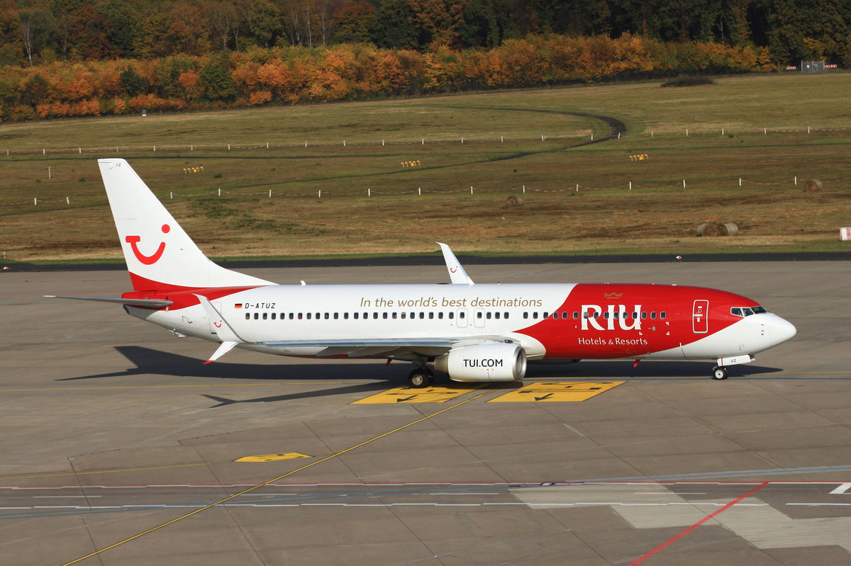 TUIfly (RIU Hotels & Resorts Livery), D-ATUZ, Boeing B737-8K5, rollt in Köln-Bonn (CGN/EDDK) zum Start nach Teneriffa-Süd (TFS), Aufnahmedatum: 29.10.2016