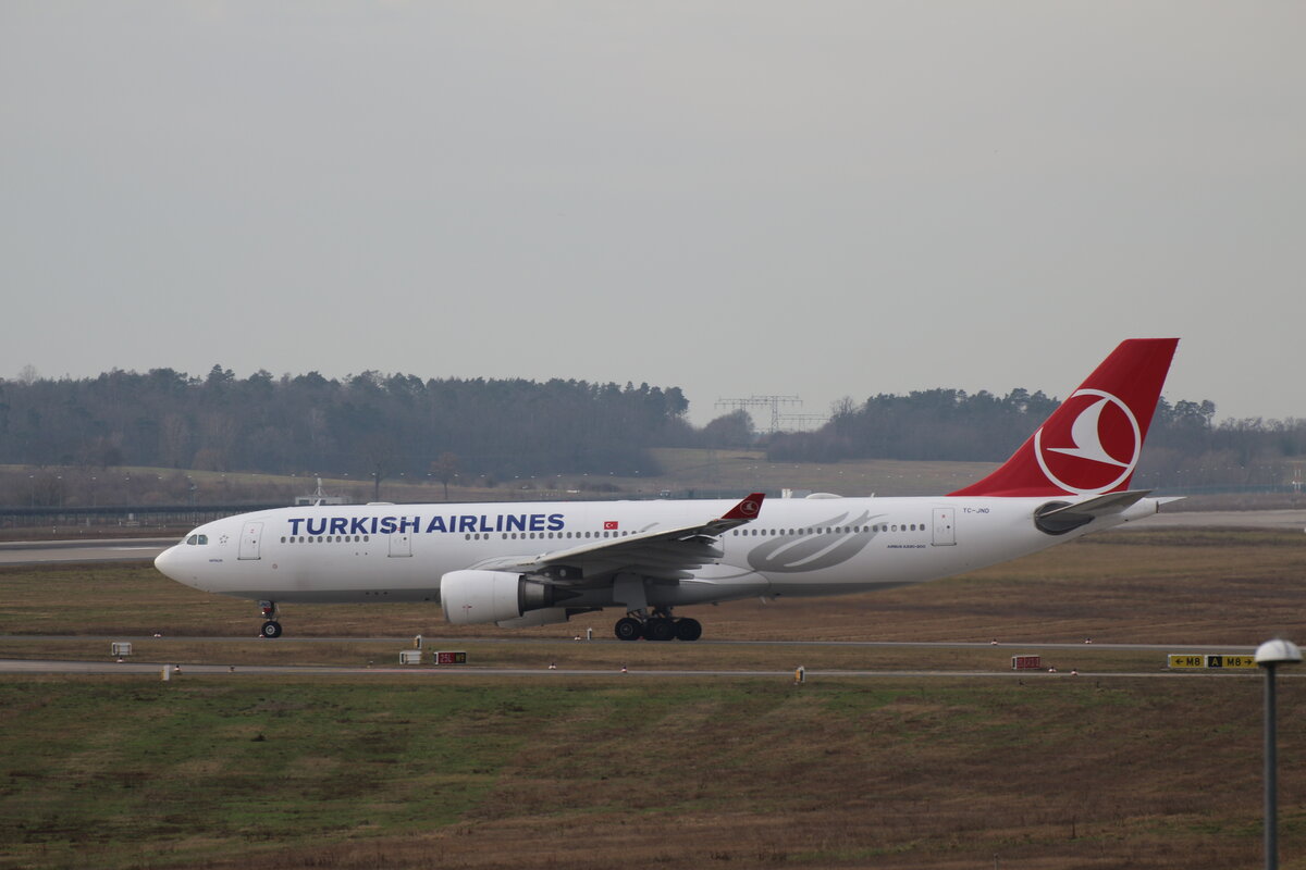 Turkish Airlines, Airbus A 330-203, TC-JND, BER, 16.02.2024