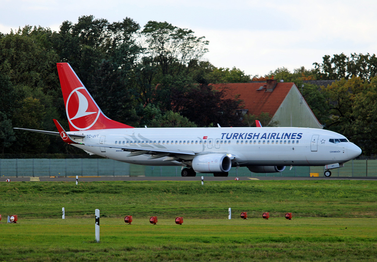 Turkish Airlines, Boeing B 737-8F2, TC-JVT, TXL, 08.10.2017