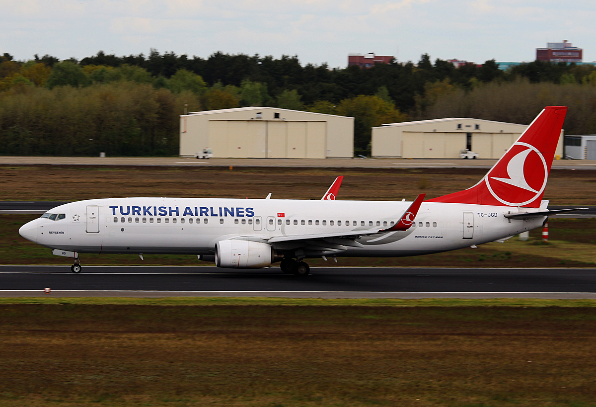 Turkish Airlines, Boeing B 737-8F2, TC-JGD, TXL. 04.05.2016