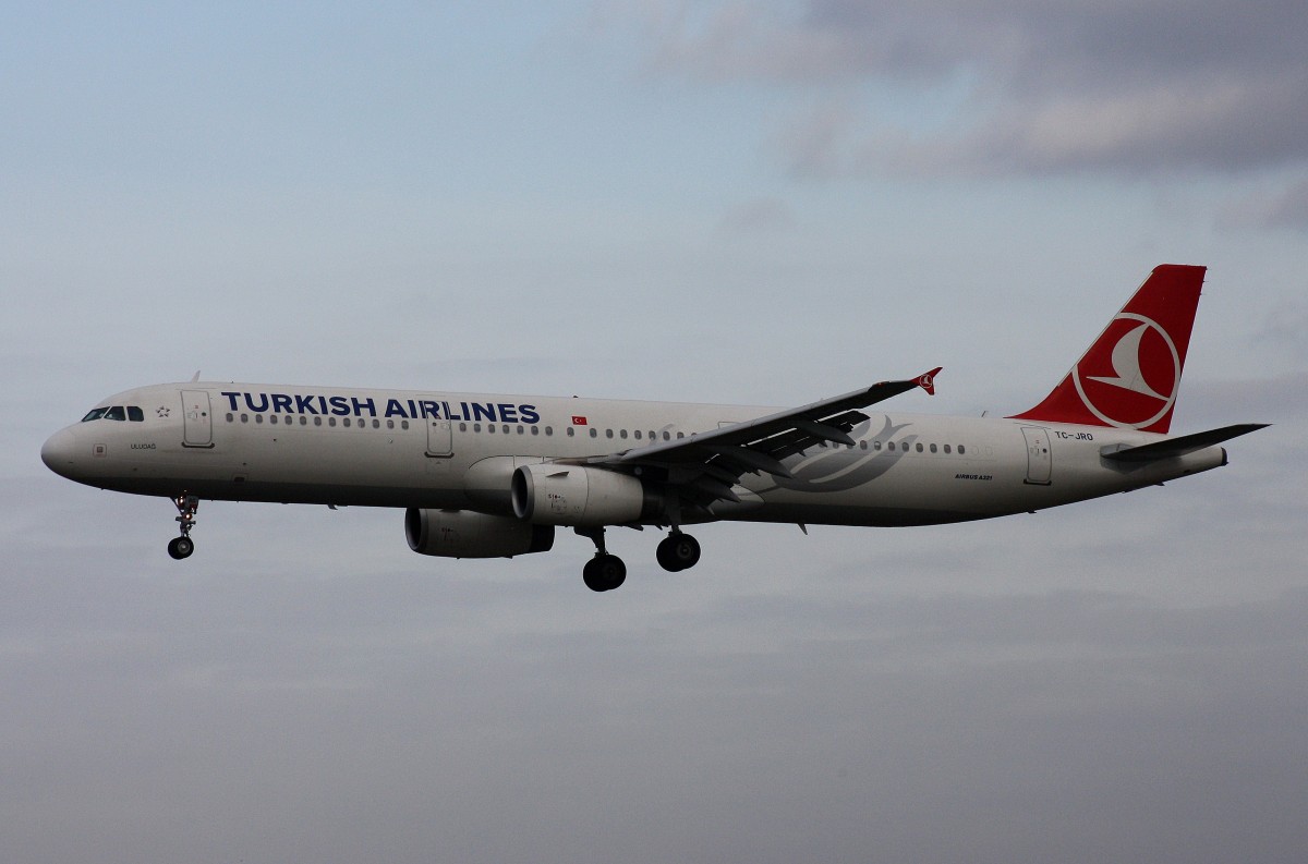 Turkish Airlines,TC-JRO,(c/n 4682),Airbus A321-231,28.02.2015,HAM-EDDH,Hamburg,Germany(Taufname:Uludag-Berg in der Turkei)