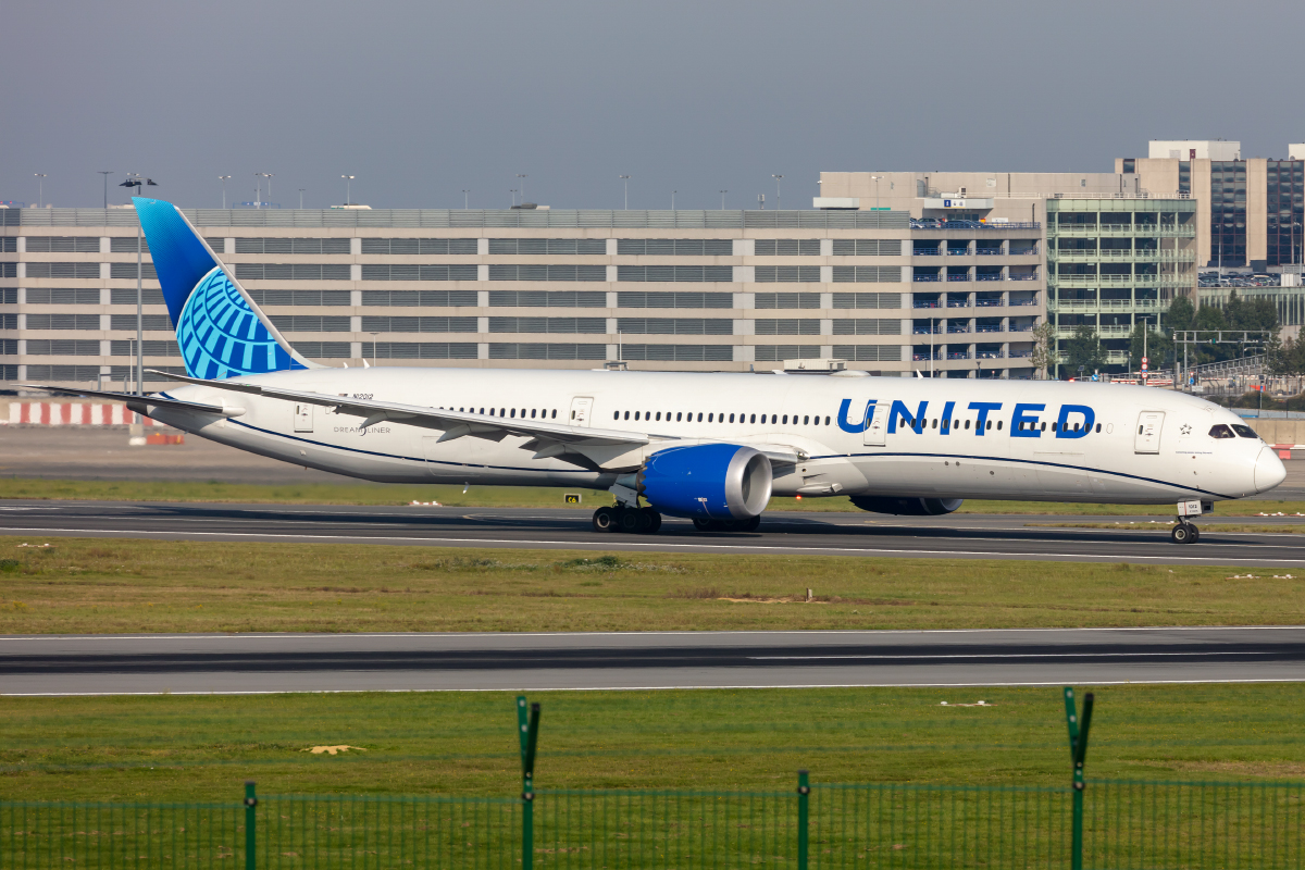 United Airlines, N12012, Boeing, B787-10, 21.09.2021, BRU, Brüssel, Belgium