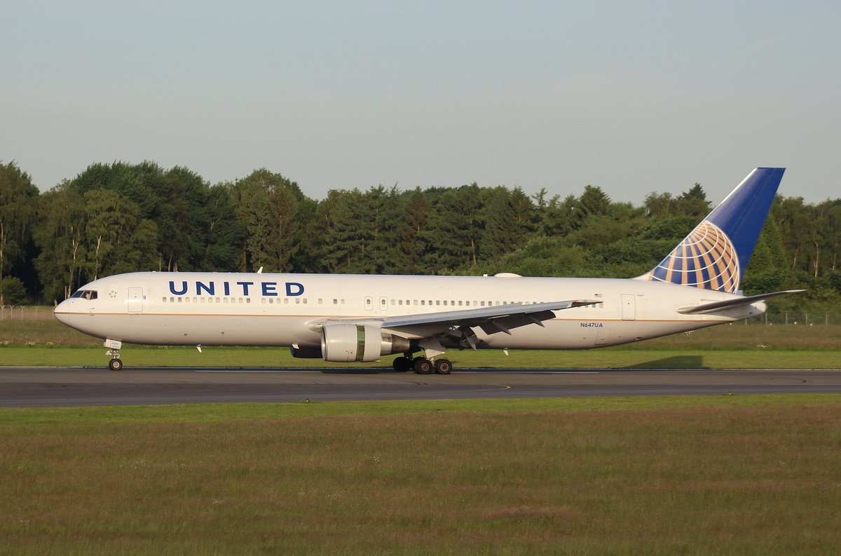 United Airlines, N647UA, MSN 25284, Boeing 767-322(ER), 11.06.2017, HAM-EDDH, Hamburg, Germany 