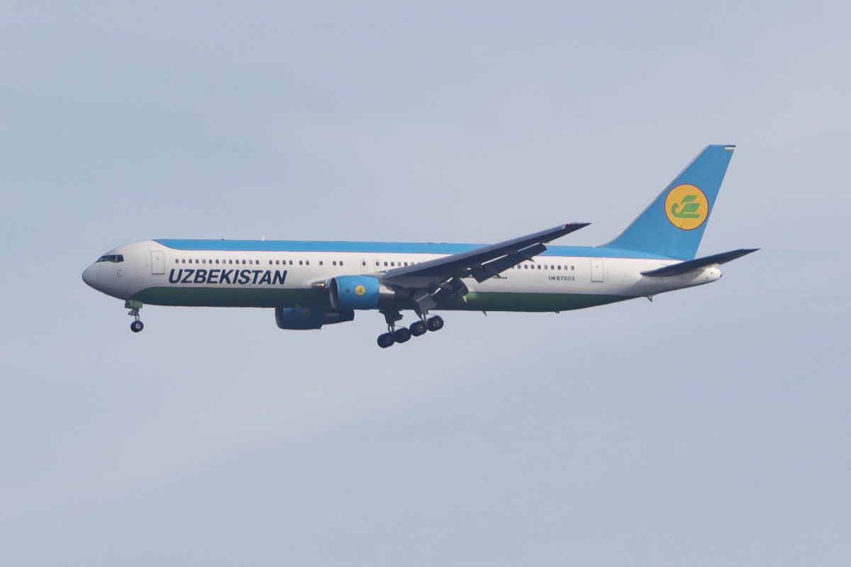 Uzbekistan Airways, UK-67005, Boeing, B767-33P-ER, 21.05.2016, FRA, Frankfurt, Germany



