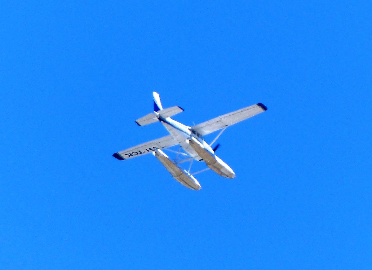 VH-TCK, Cessna 185F Skywagon über Melbourne (MEL) am 7.1.2018