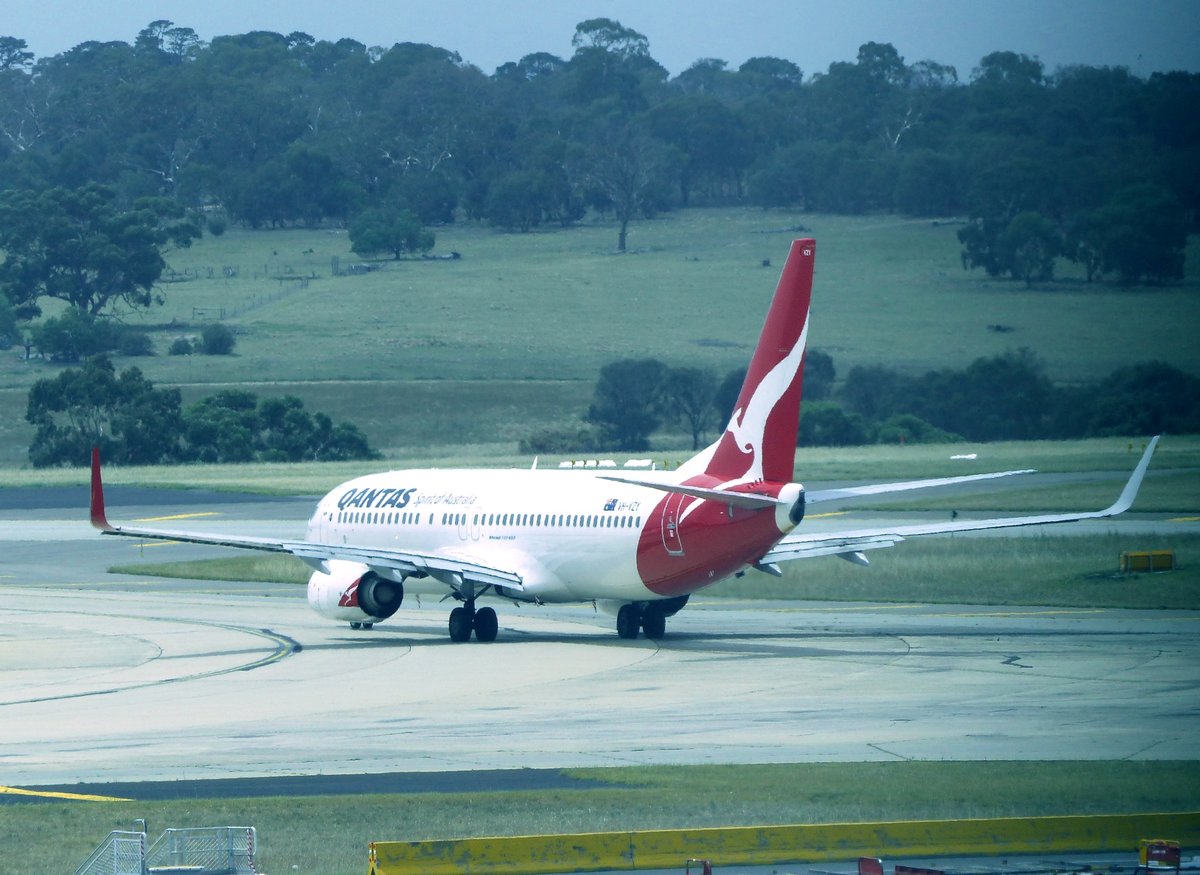 VH-VZY, Boeing 737-838, Qantas, Melbourne Airport (MEL), 20.1.2018