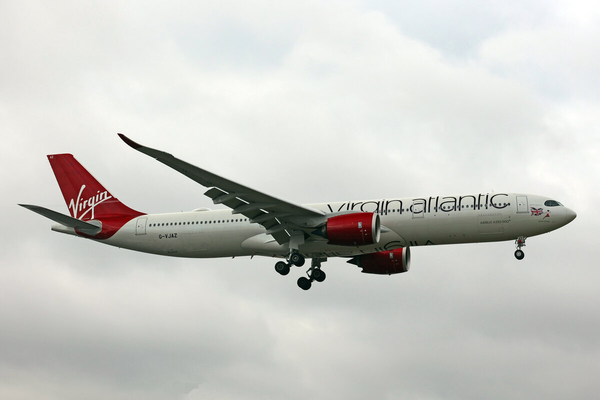 Virgin Atlantic Airways, G-VJAZ, Airbus A330-941N, msn: 2018,   Billie Holiday , 05.Juli 2023, LHR London Heathrow, United Kingdom.