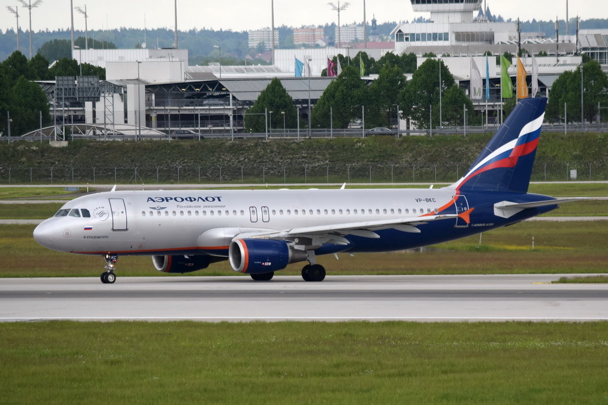 VP-BKC Aeroflot - Russian Airlines Airbus A320-214  vor dem Start in München am 20.05.2016