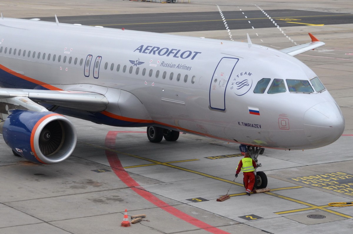 VQ-BIU Aeroflot - Russian Airlines Airbus A320-214    gelandet in Schönefeld am 19.06.2014