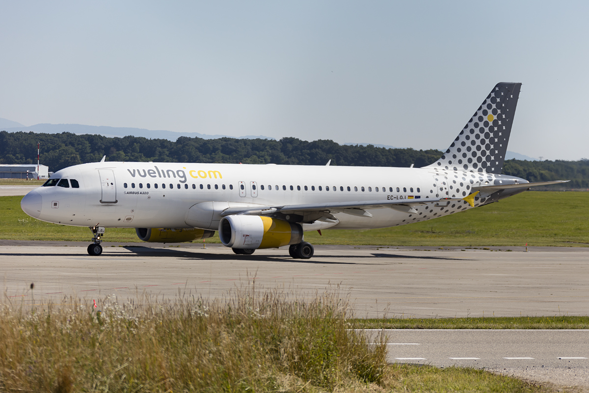 Vueling, EC-LQJ, Airbus, A320-232, 17.07.2016, GVA, Geneve, Switzerland


