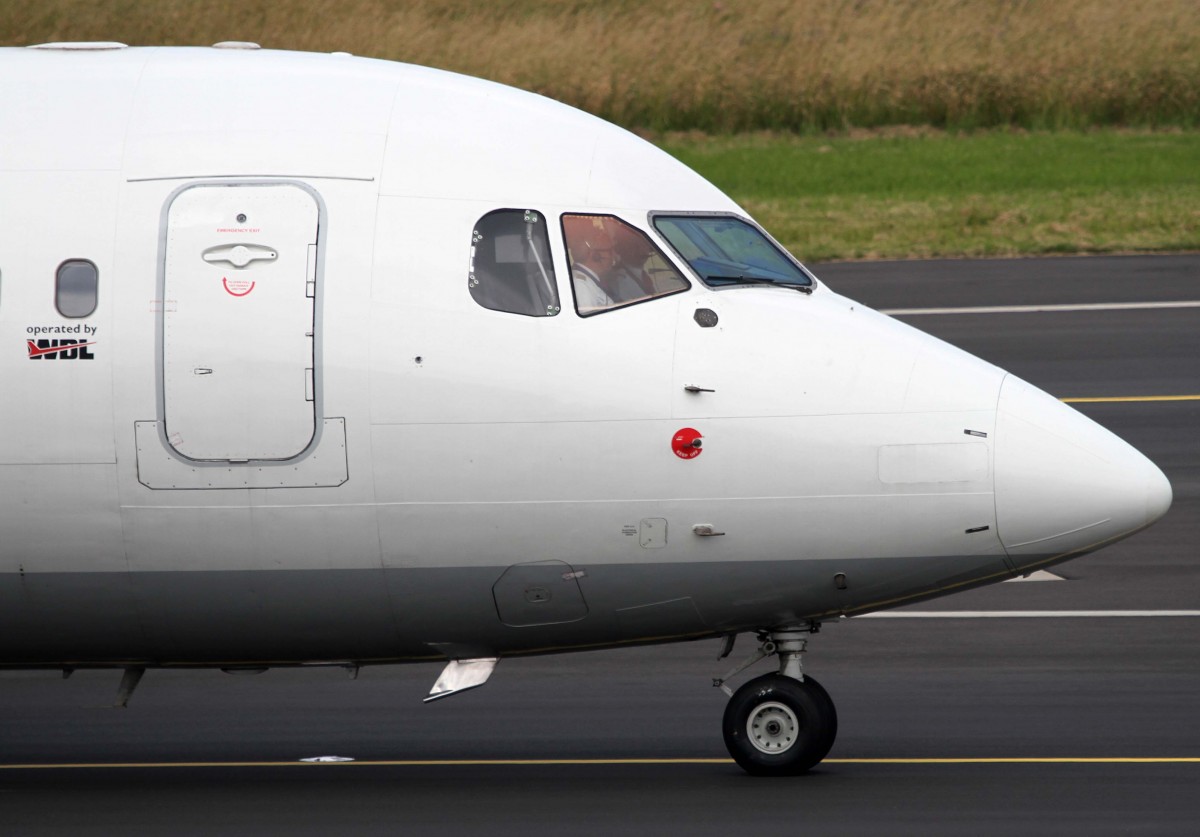 WDL Aviation, D-AMGL, BAe 146-200/ Avro RJ-85 (Bug/Nose), 01.07.2013, DUS-EDDL, Dsseldorf, Germany 