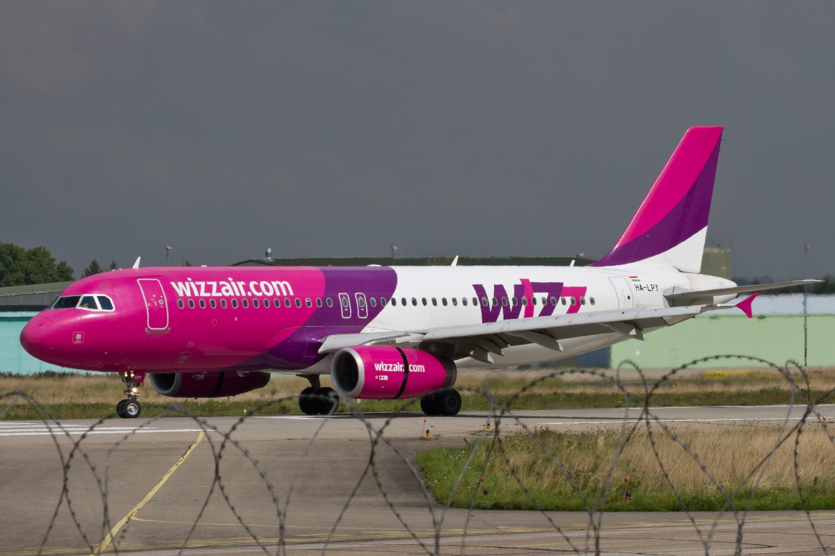Wizz Air, HA-LPY, Airbus, A 320-200, 02.09.2014, FMM-EDJA, Memmingen, Germany 