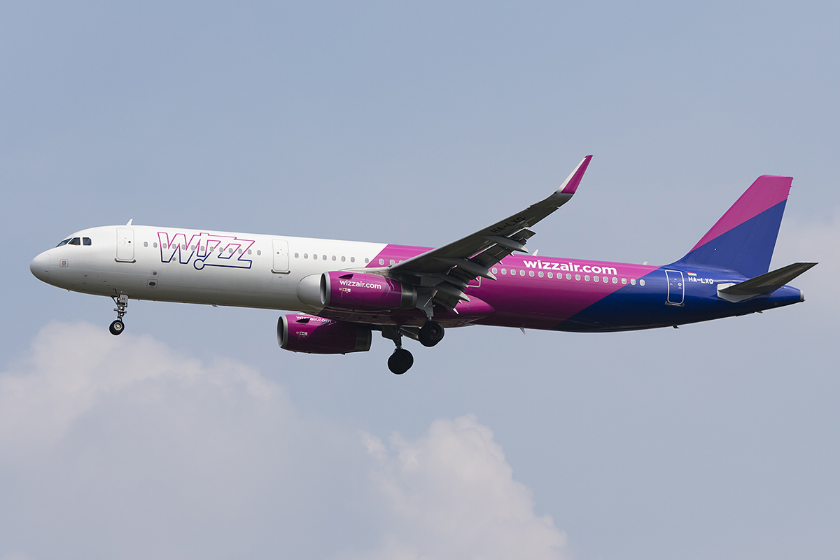 Wizz Air, HA-LXQ, Airbus, A321-231, 06.09.2018, MXP, Mailand, Italy 



