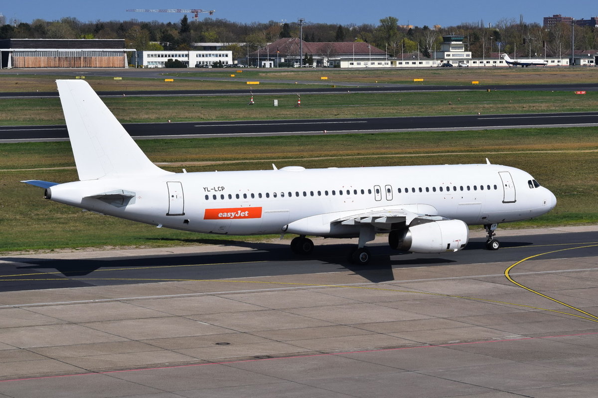 YL-LCP easyJet Airbus A320-232  , TXL , 17.04.2018