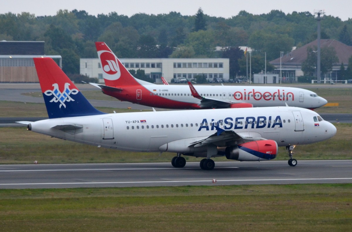 YU-APA Air Serbia Airbus A319-132   in Tegel am 12.09.2014 beim Start
