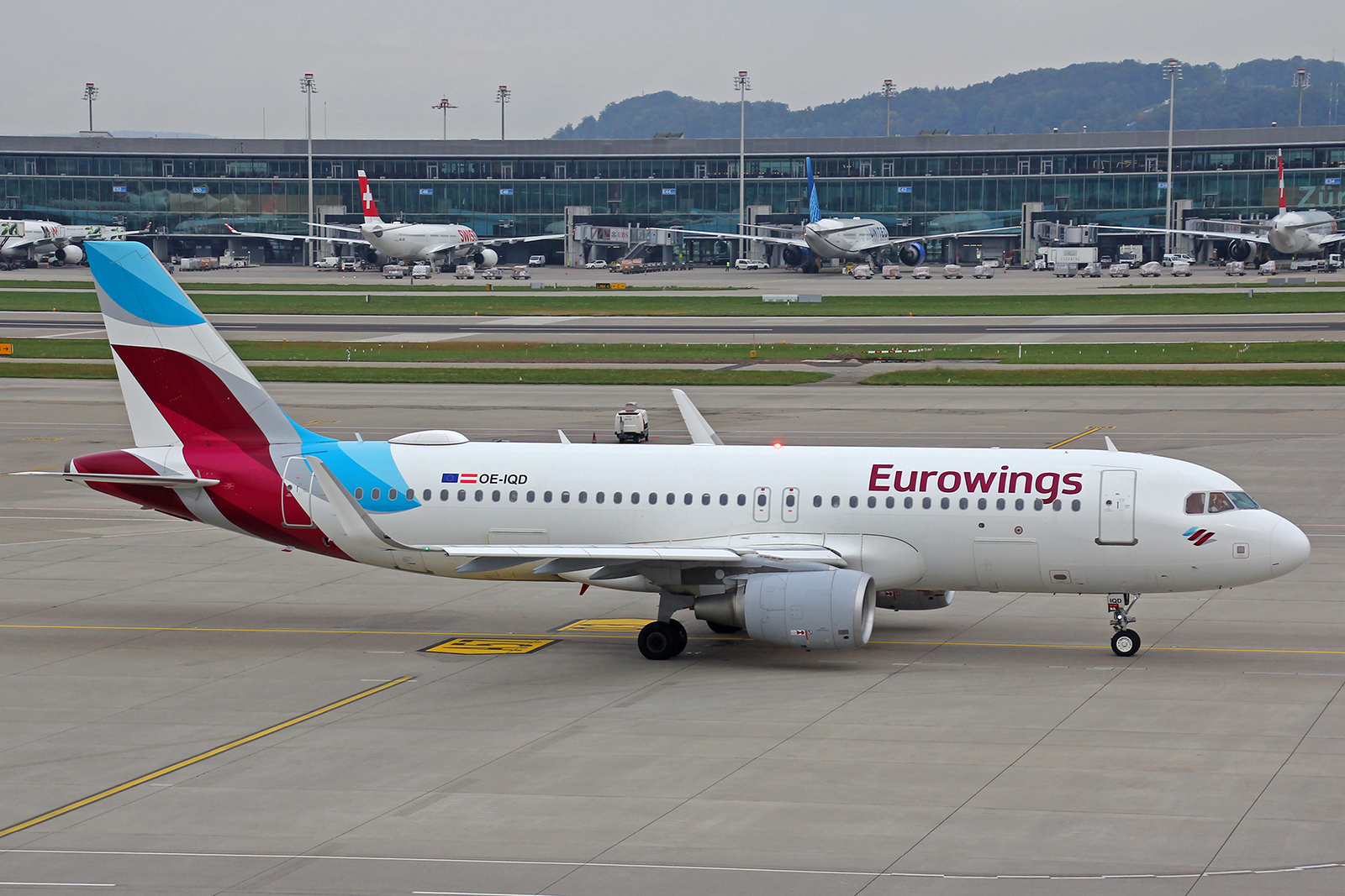Eurowings Europe, OE-IQD, Airbus A320-214, msn: 7056, 10.Oktober 2022, ZRH Zürich, Switzerland.