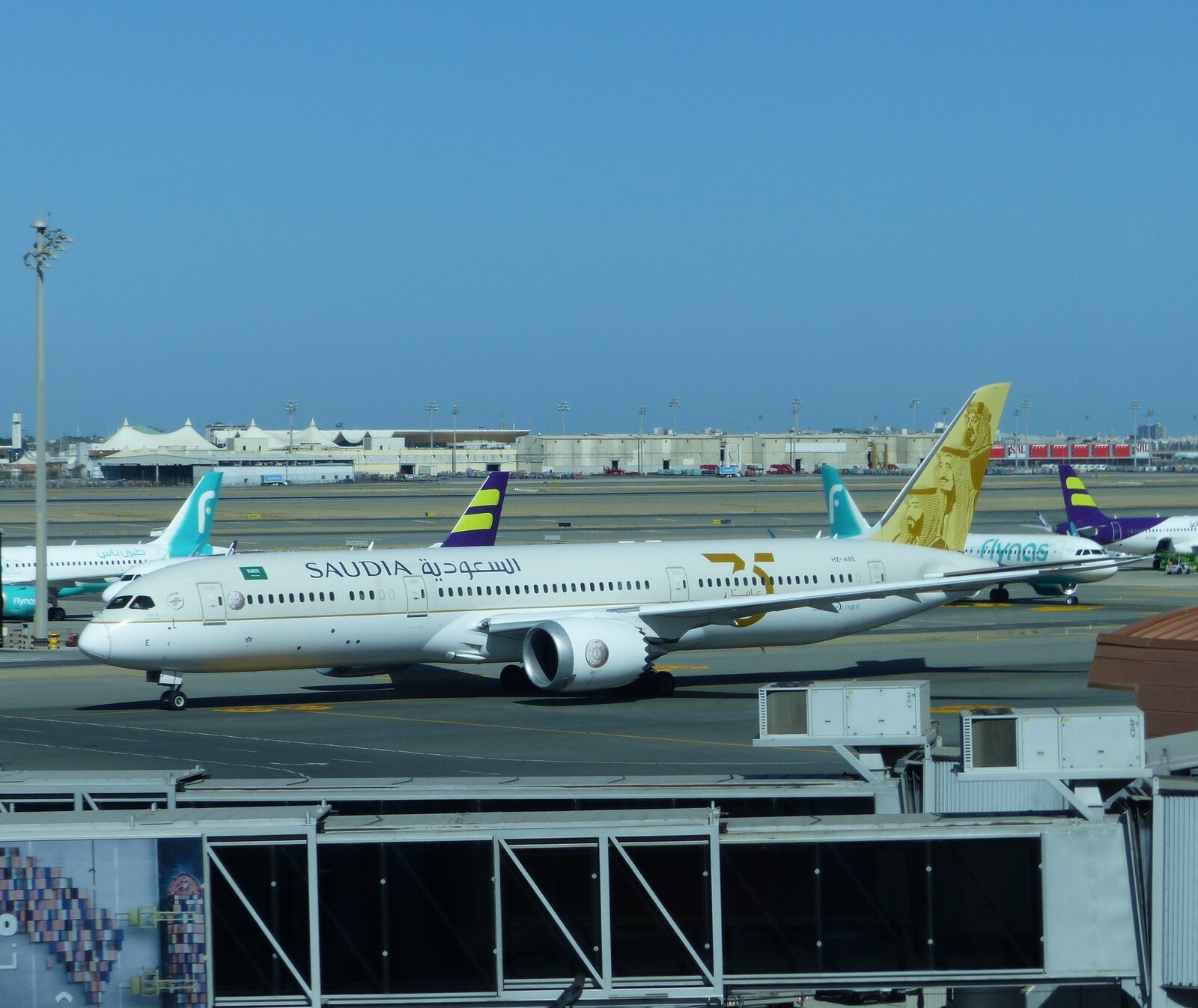 Saudia, Boeing 787-9 Dreamliner, HZ-ARE, Jeddah International Airport (JED/OEJN), 11.4.2024
