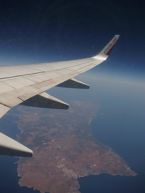 17.08.07: Boeing 737-800, Flug AB 2093 von Alicante nach Mnchen.
Blick auf Menorca